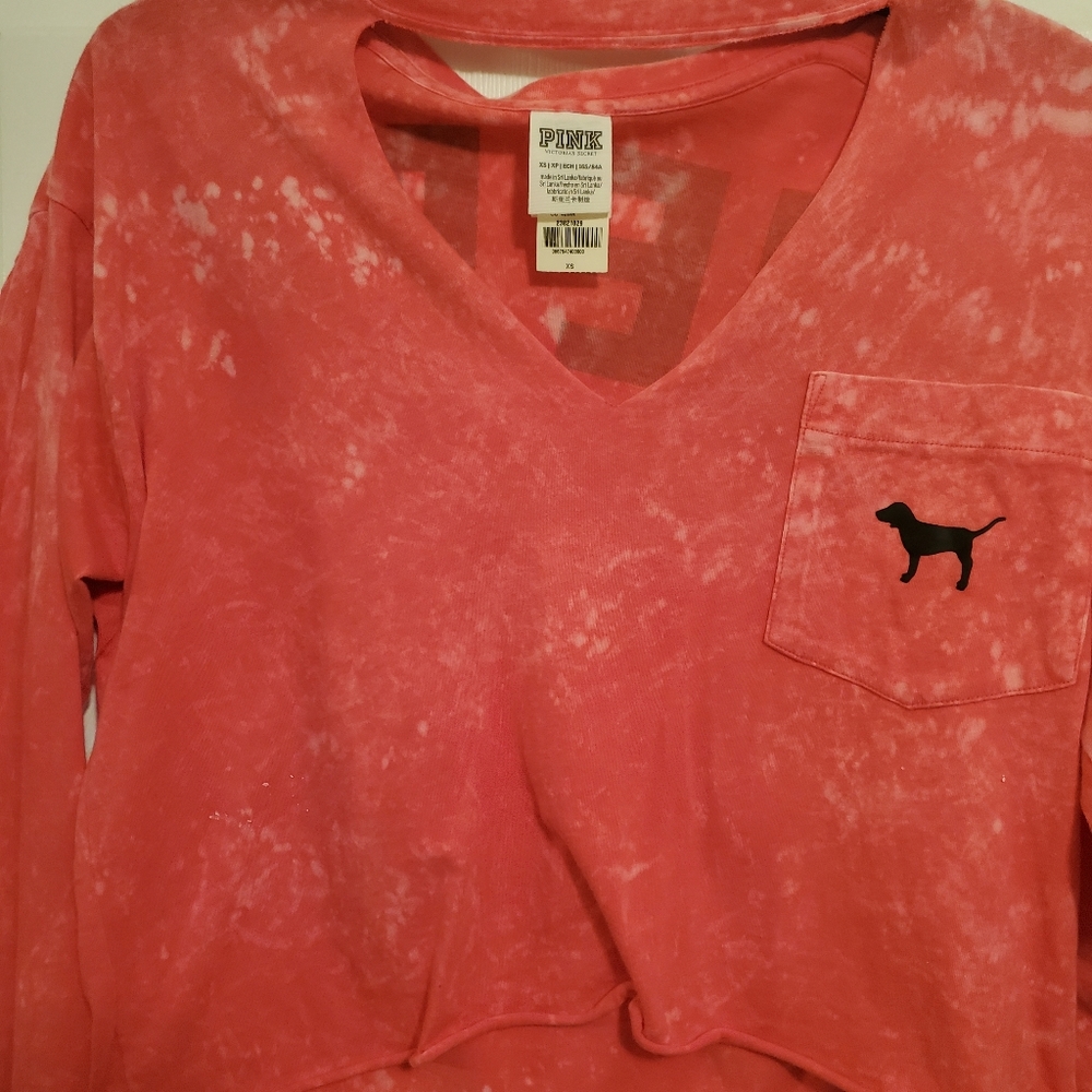 Long sleeve tee shirt
